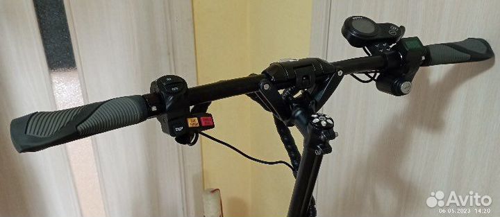 Электросамокат Halten RS-03 v.2