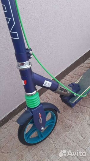 Самокат Roces 200