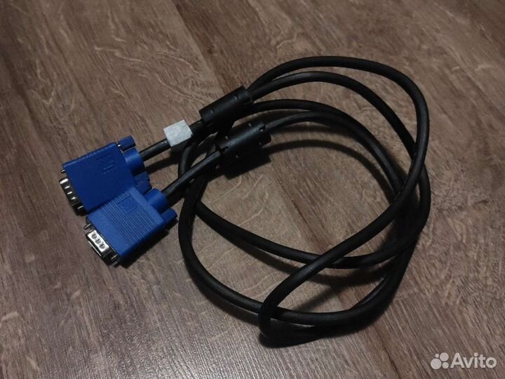 Кабель для монитора D-Sub (VGA)