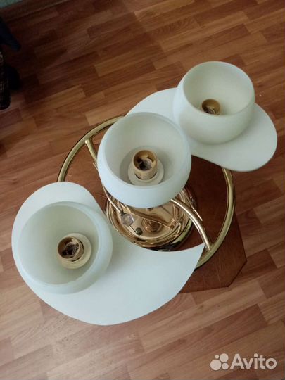 Светильник потолочный