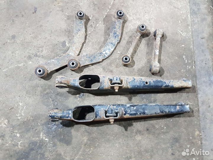 Рычаг задний подпружинный митсубиси оутлендер 1