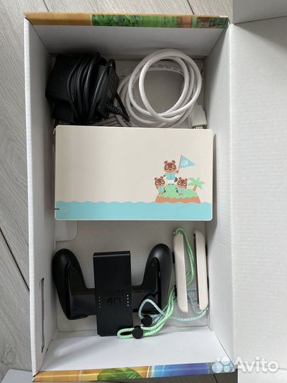 Nintendo switch animal crossing edition