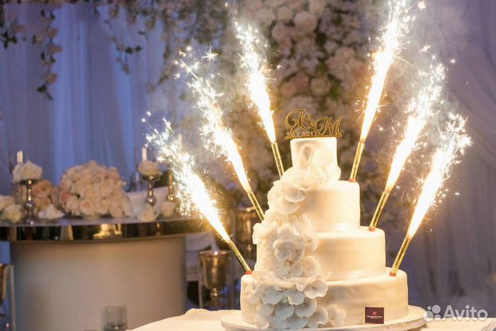 Фонтаны для свадебного торта, тортовые свечи салют