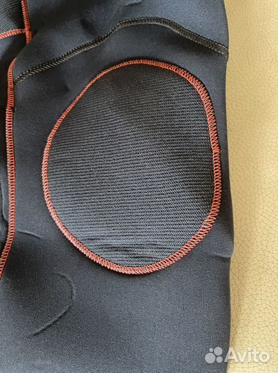 Гидрокостюм