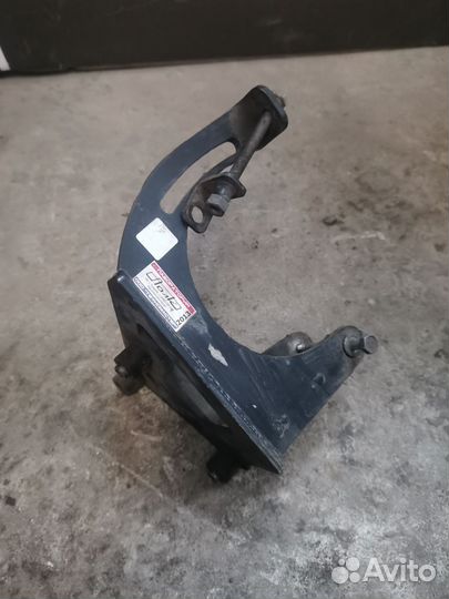 Кронштейн генератора регулируемый гранта калина