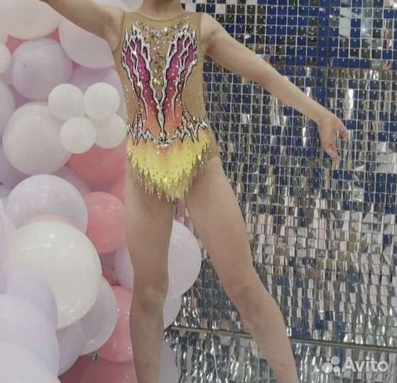 Купальник для художественной гимнастики