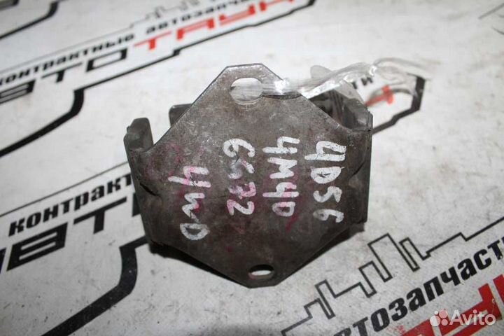 Подушка двс mitsubishi delica delica space gear sp