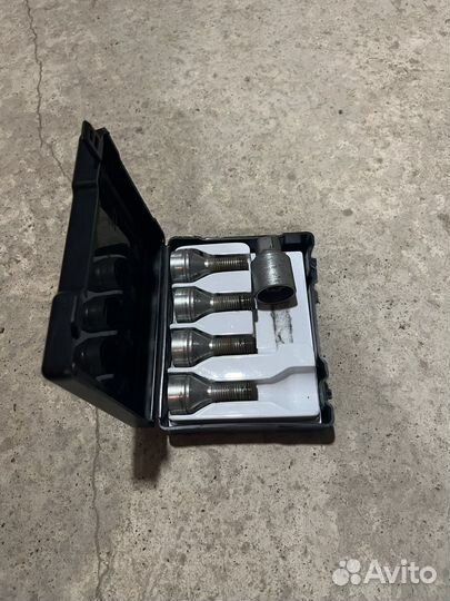 Секретки на колеса