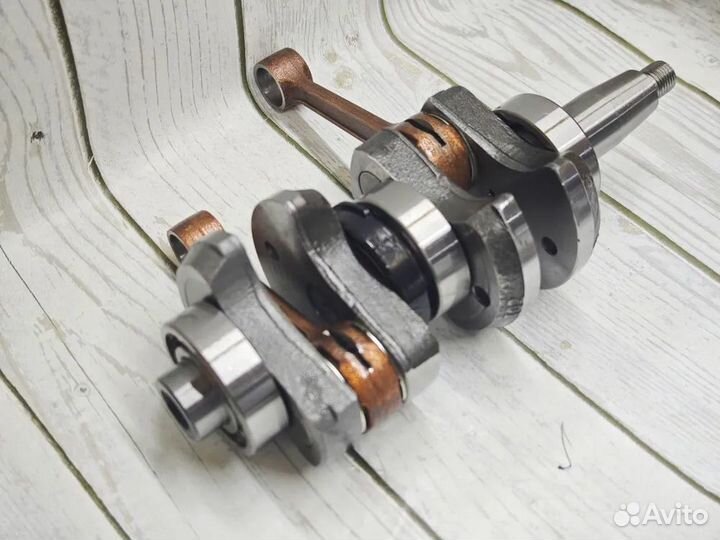 Коленчатый вал в сборе для Suzuki DT9.9-15 (2Т) 12