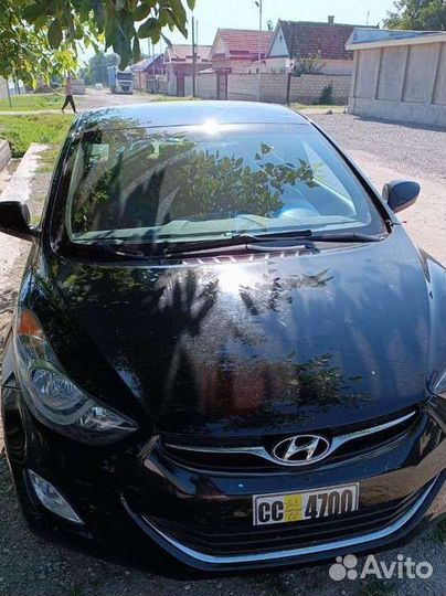 Двери на Hyundai Elantra