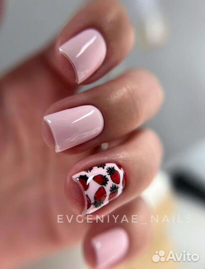 Мастер маникюра