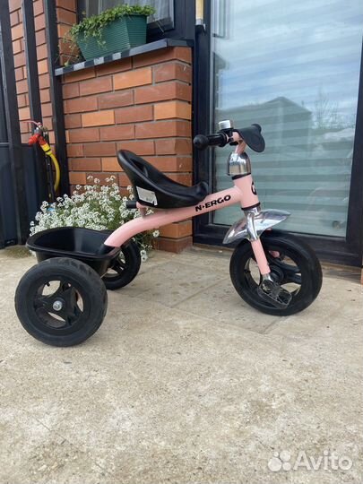 Детский велосипед трехколесный