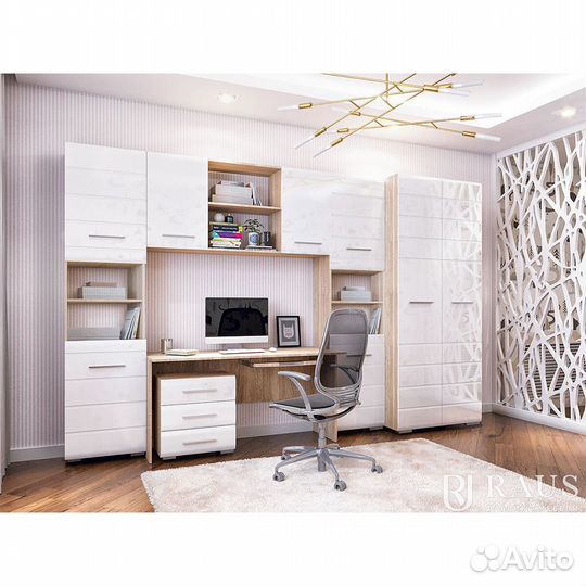 Стол компьютерный