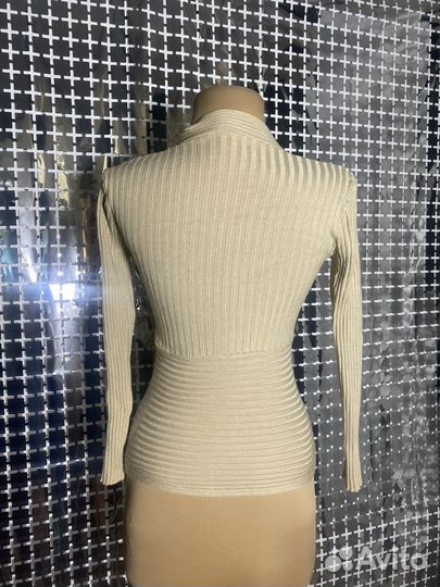 Лонгслив xxs бежевый тянется