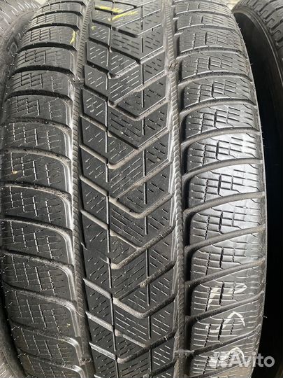 Pirelli Scorpion Winter 255/45 R20