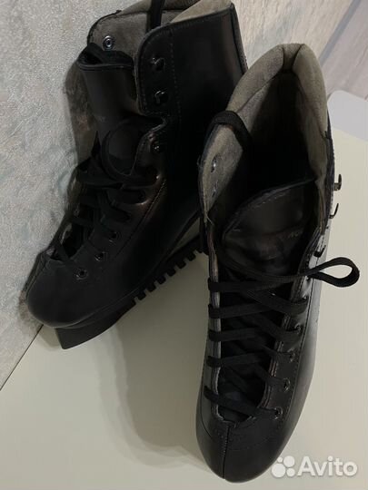 Коньки мужские 43 размер