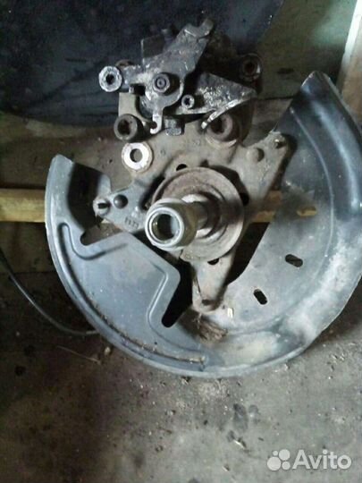 Задняя ось с суппортом правая и левая рено флюенс