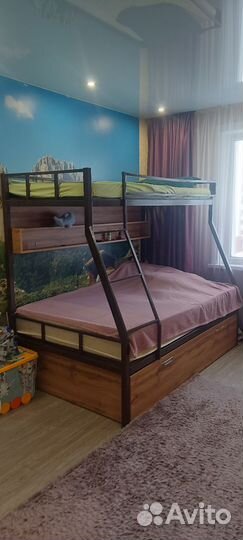 Двуярусная кровать бу