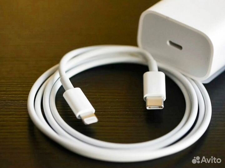 Зарядка для iPhone