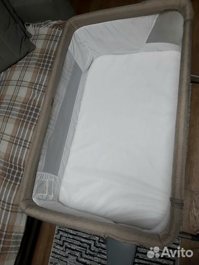 Колыбель nuovita accanto dalia