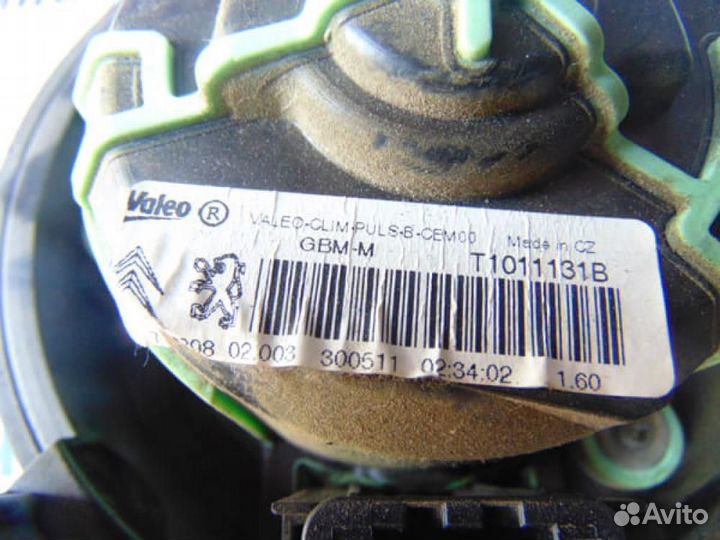 Моторчик отопителя для Peugeot 300 308 2007