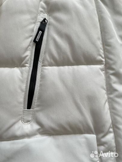 Новый зимний пуховик 42-44