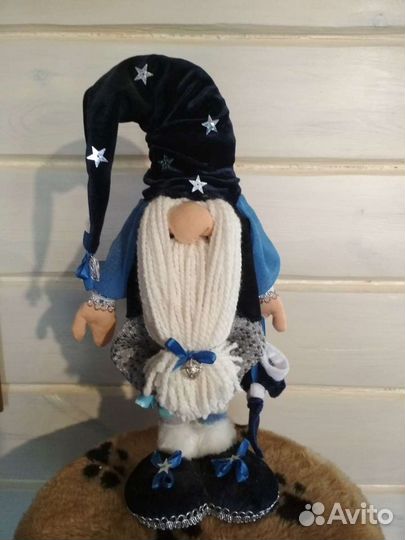 Праздничный гном