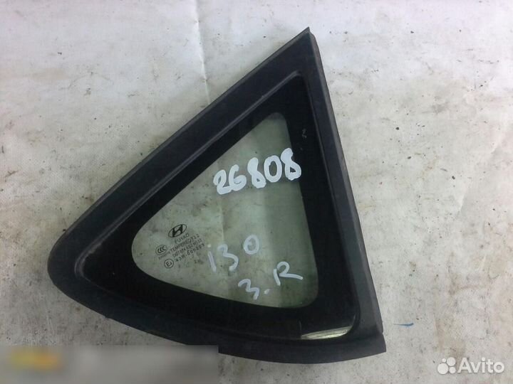 Стекло кузовное глухое правое Hyundai i30 2007-201