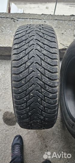 Nokian Tyres Hakkapeliitta 8 SUV 235/60 R18