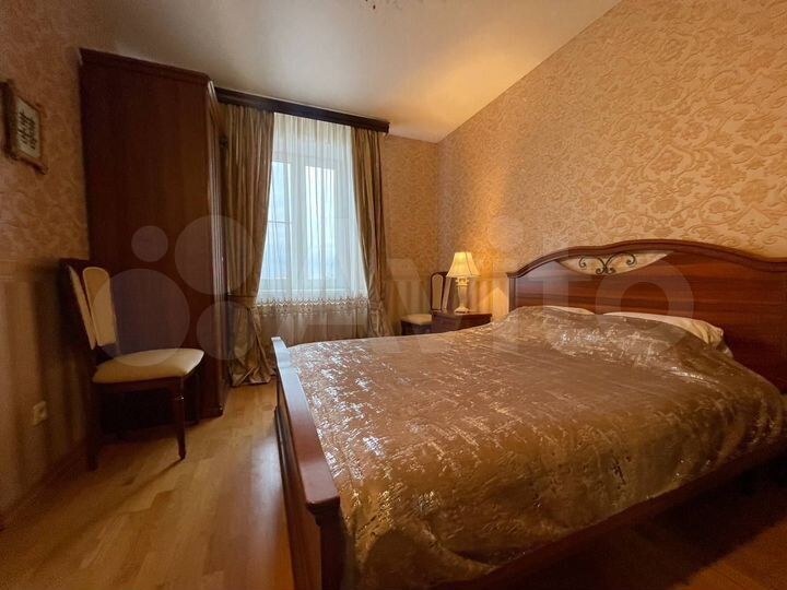 3-к. квартира, 110 м², 8/11 эт.