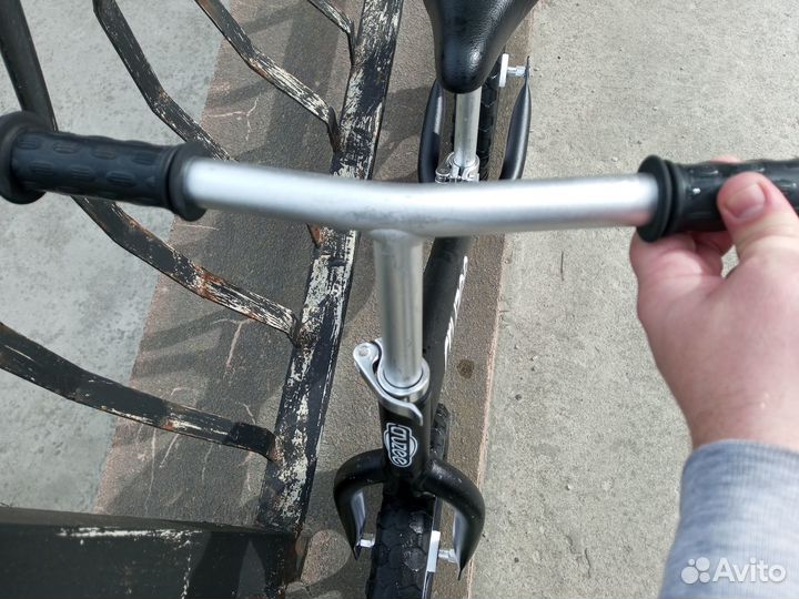 Беговел детский Cruzee Ultralight EVA Black 12