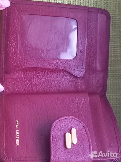 Женские кошельки из кожи