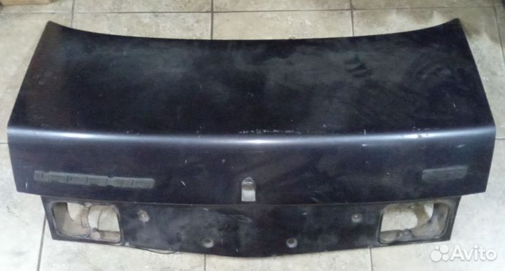Крышка багажника Ваз-2110