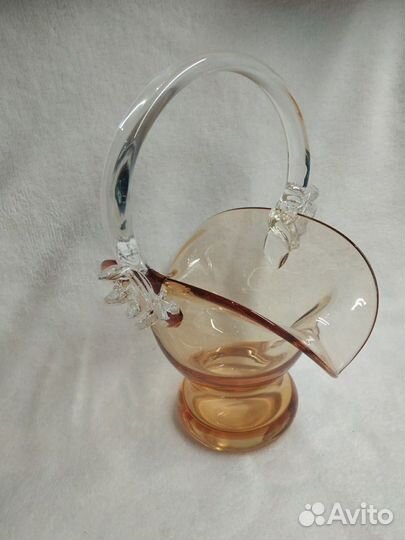 Конфетницы, пепельницы,вазы цветное стекло. Винтаж