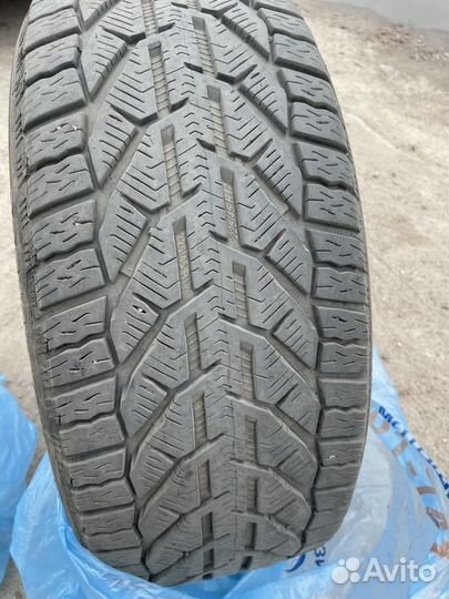 Kormoran Snow 225/45 R17