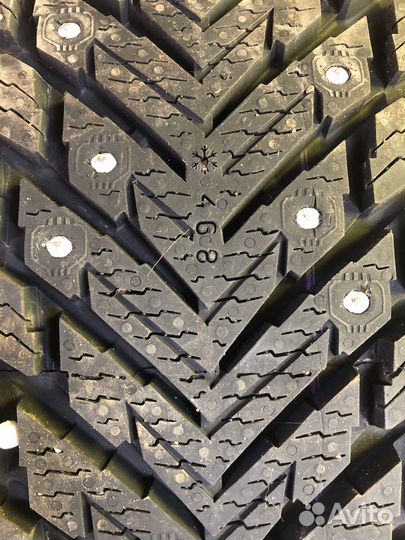 Nokian Tyres Hakkapeliitta 10p SUV 255/65 R17