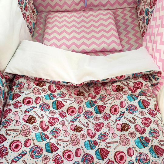 Комплект в кроватку для новорожденных