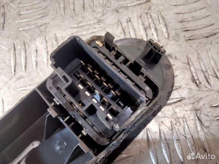 Блок управления стеклоподъёмниками Megane II