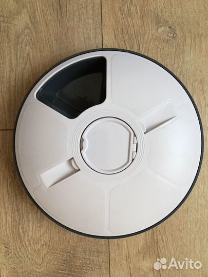 Кормушка для кошек