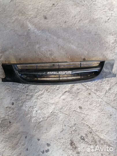 Продам решетку радиатора Т. Калдина ST 210