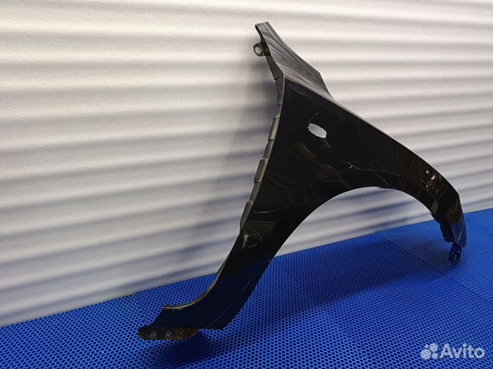 Крыло переднее правое Mazda 3 bk