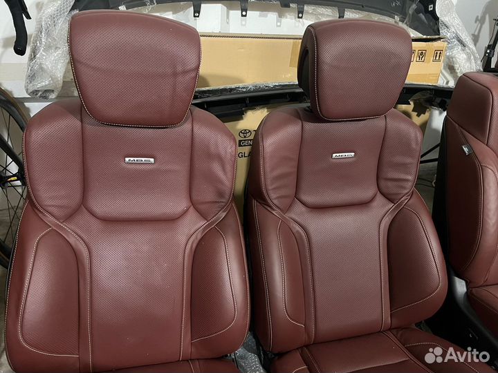 Lexus Lx450D Lx570 комплект сидений