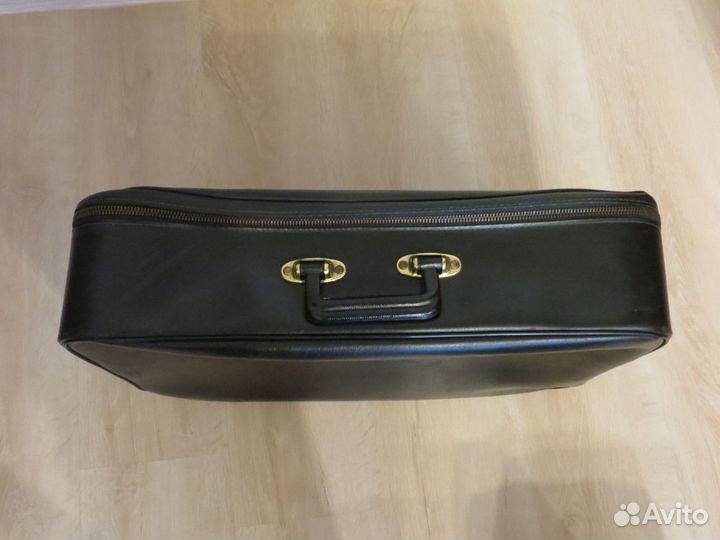 Чемоданы времен СССР