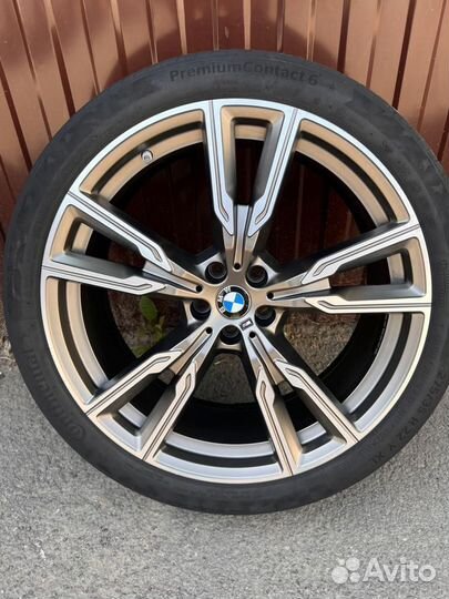 Оригинальные колеса R22 Bmw x6 g06