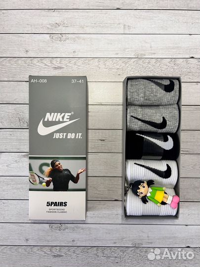 Носки Nike в подарочной коробке