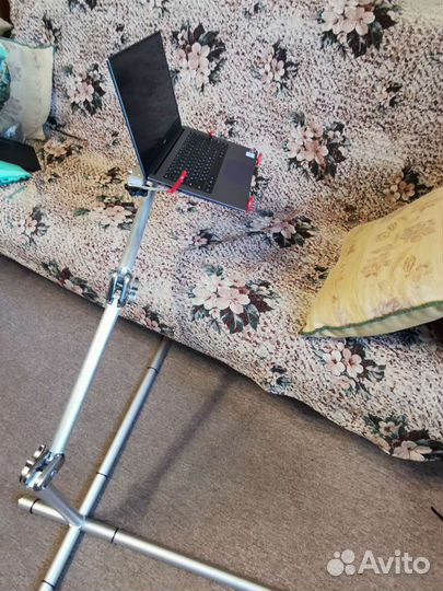 Стойка для ноутбука универсальная, гибкая, напольн