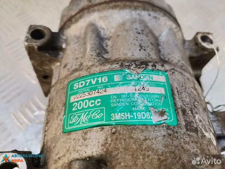 Компрессор кондиционера Volvo V50 2004 36000989