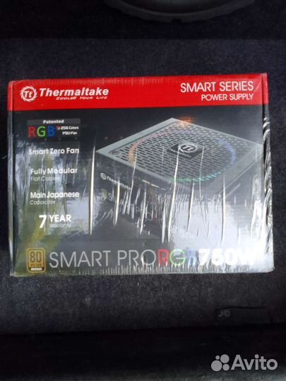 Thermaltake Smart Pro RGB Bronze 750W
