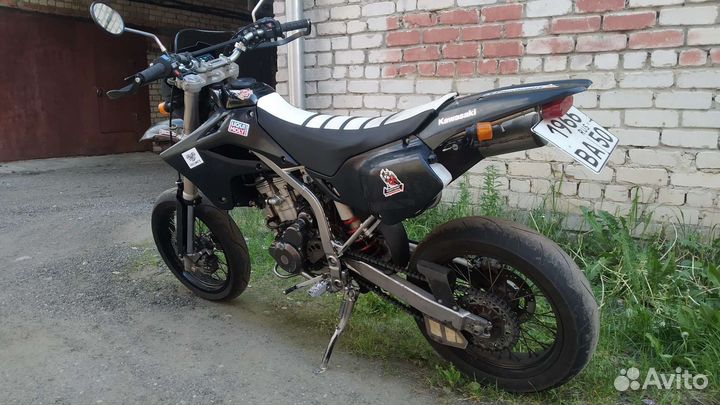 Kawasaki D-tracker 250