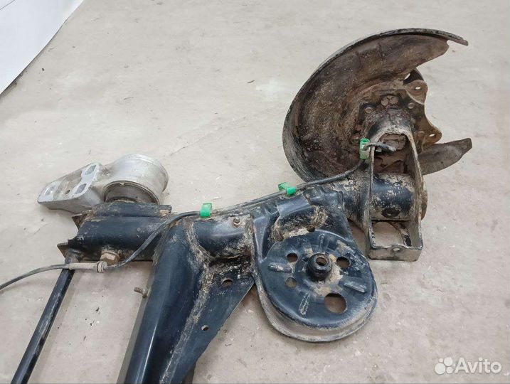 Задняя балка Audi A6 C5